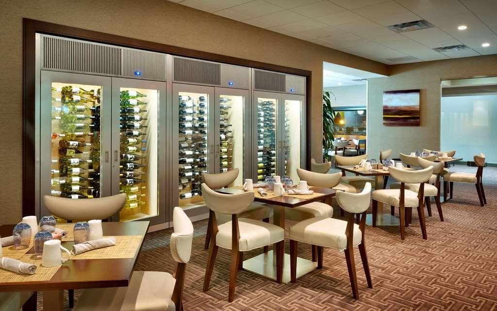 Hilton Tucson East Hotel Restoran gambar