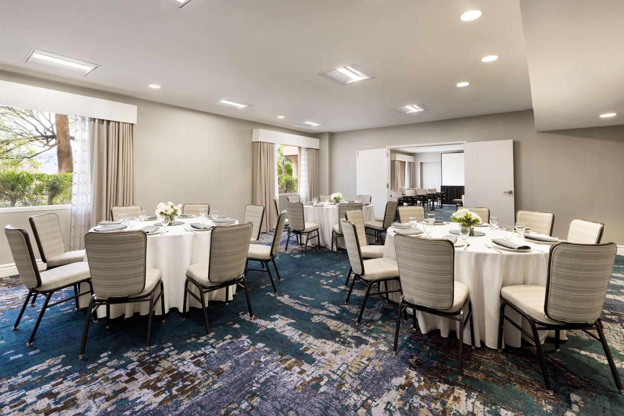 Hilton Tucson East Hotel Luaran gambar